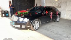 武汉大唐朝租车公司专业出租豪华婚车清一色婚车特色婚车