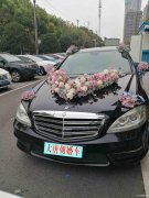 武汉大唐朝专业租婚车豪华婚车车型齐全结婚首选