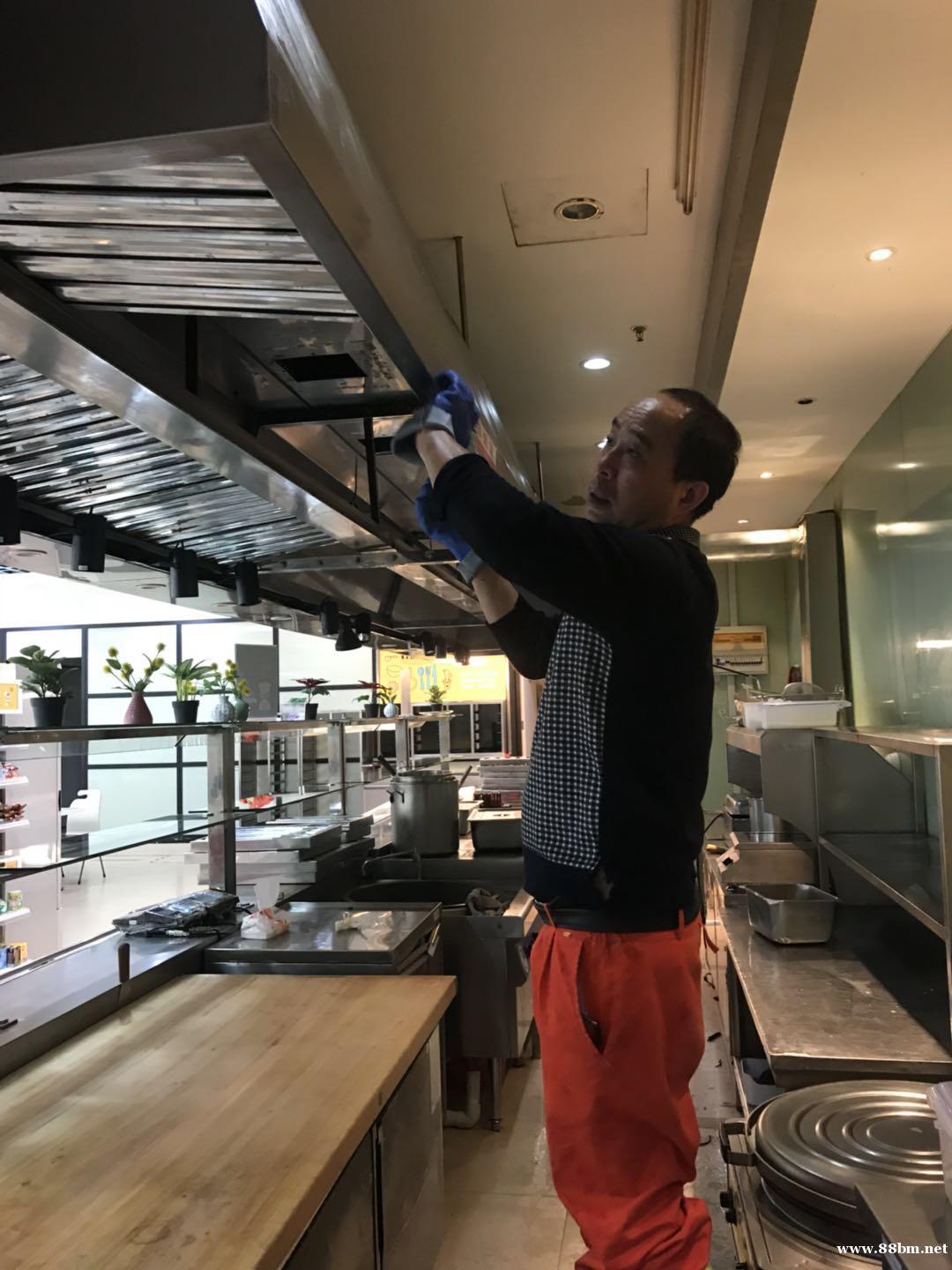 瑞楷专业清洗油烟机24小时上门服务 瑞楷专业清洗油烟机24小时上门服务